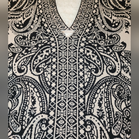 Flying Tomato Poncho Size M/L - Picture 4 of 9